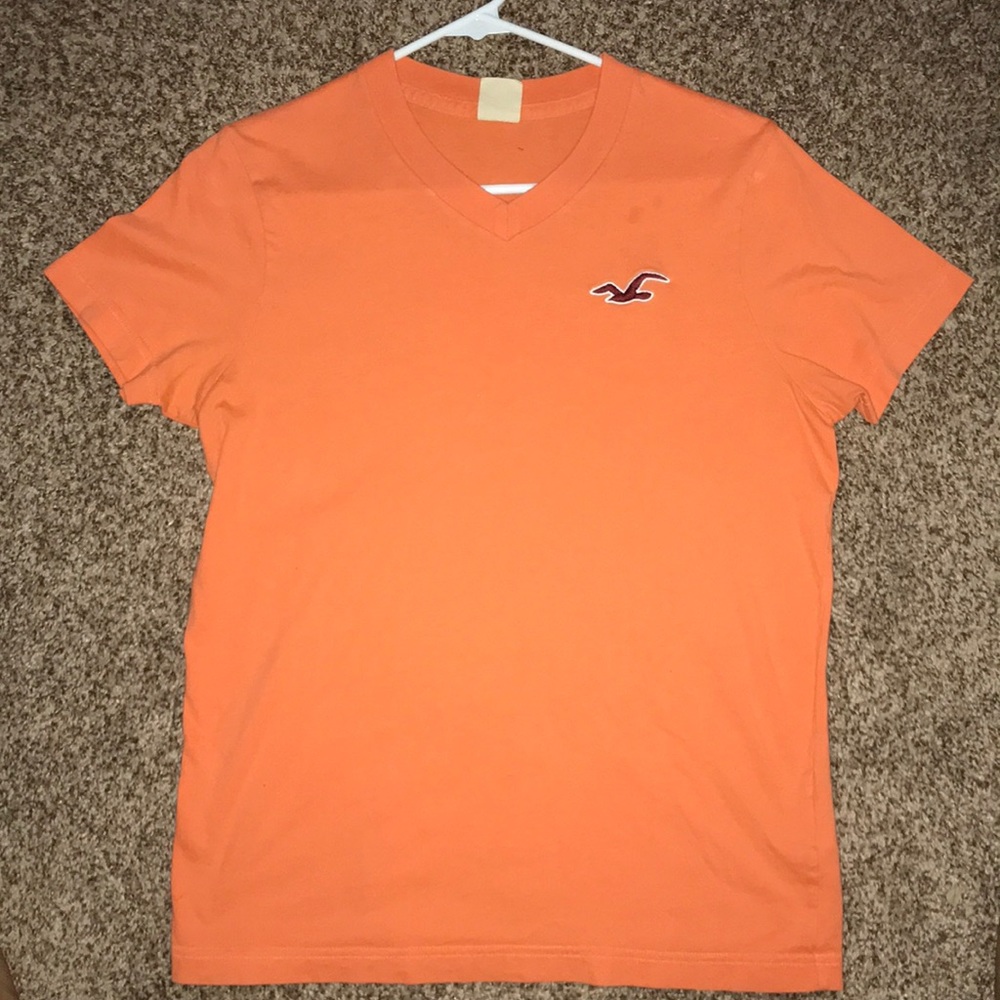 V-neck T-shirt